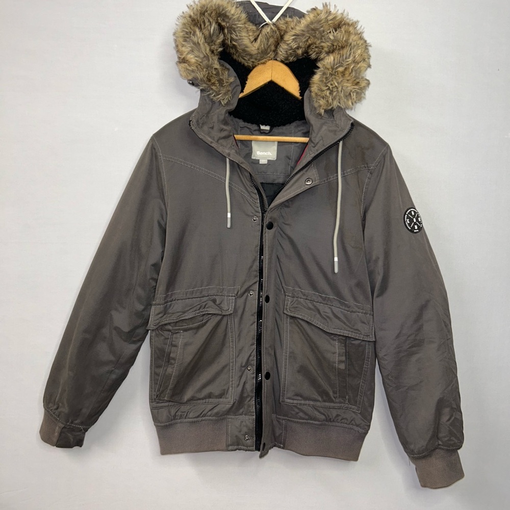 Bench Jacket with Fur Trim — Men’s Small